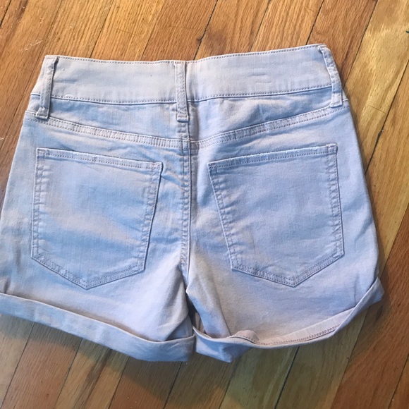 So Shorts - Picture 5 of 13
